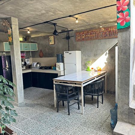 Guest House Home 46 Bali Canggu Exterior foto